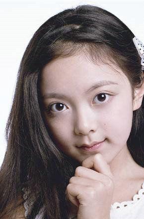 李东格个人资料,才华横溢的青年才俊，多领域成就斐然