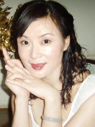 演员李宜璇,光影交织下的璀璨星途